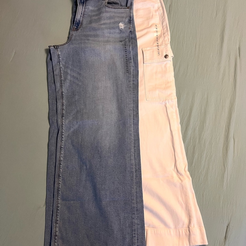 American Eagle Women Wide leg jeans -2 pairs